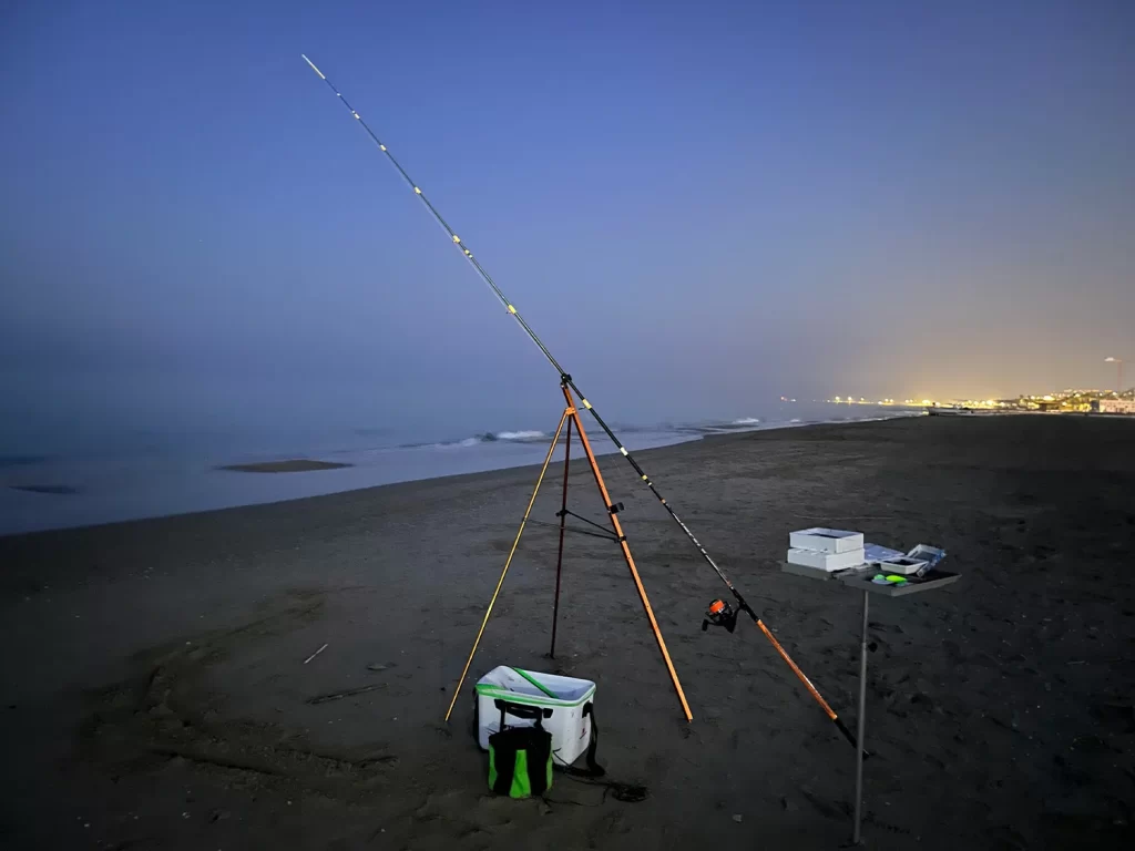 pesca dalla spiaggia-beach ledgering